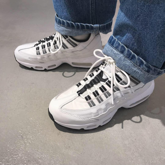 NIKE ☆ W AIRMAX 95