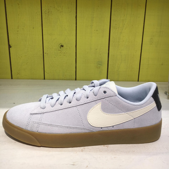 NIKE☆W BLAZER LOW SD