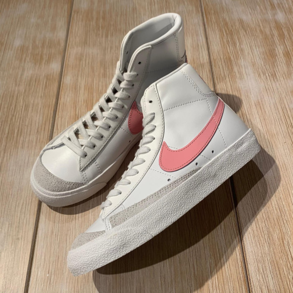 NIKE☆W BLAZER MID ‘77
