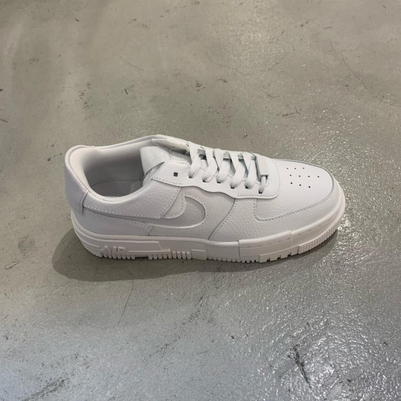 NIKE☆W AF1 PIXEL
