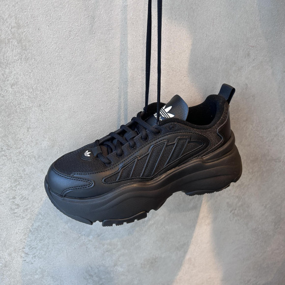 ADIDAS☆OZGAIA W