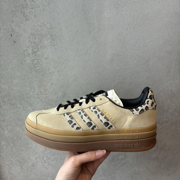 ADIDAS☆GAZELLE BOLD W