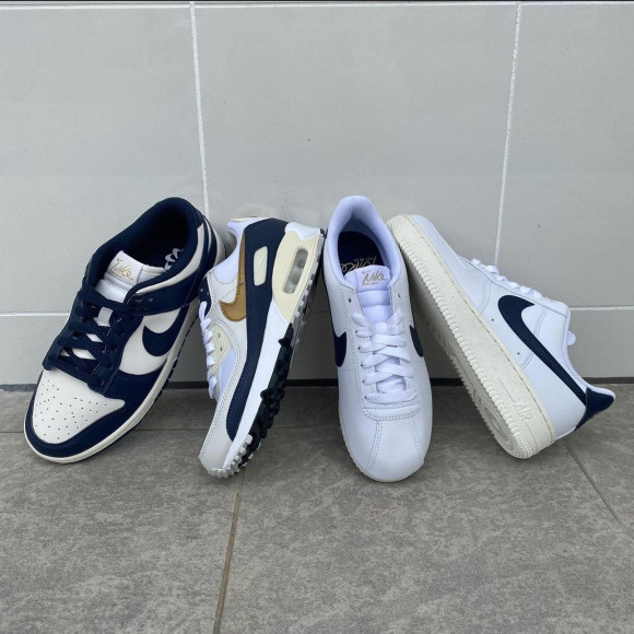 NIKE☆W AIR FORCE 1 `07 NN・W DUNK LOW NN・W AIRMAX90 NN・W CORTEZ OLY