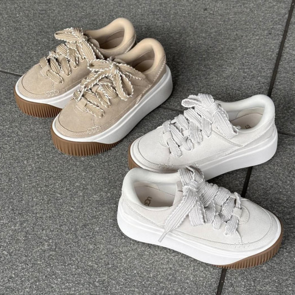 UGG☆EZ-Duzzit Suede Lace Up