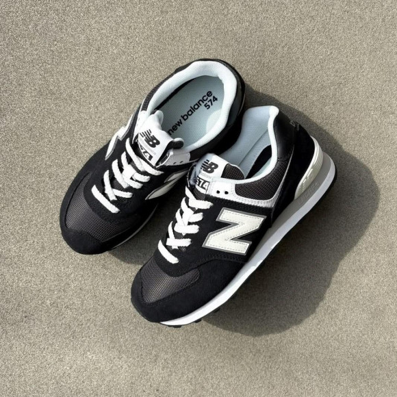 New Balance☆U574