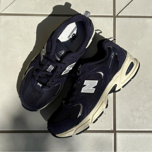 NEW BALANCE☆U530