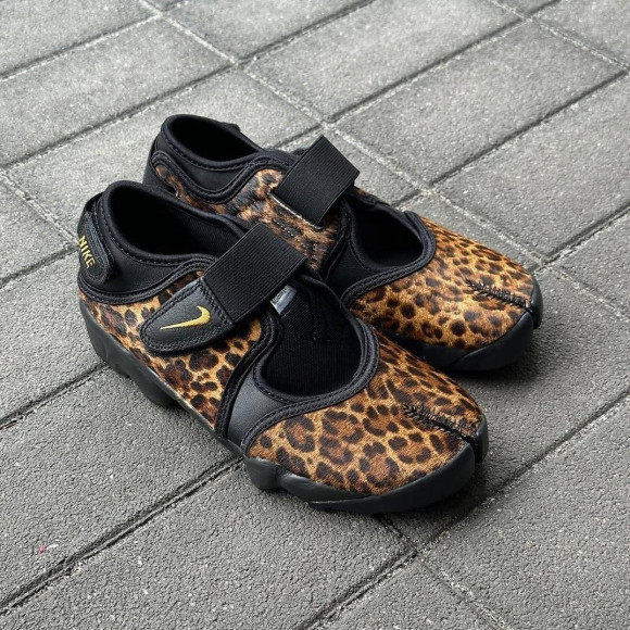 NIKE☆W AIR RIFT