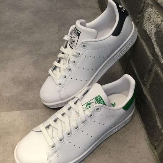 STAN SMITH 再入荷でーす!!