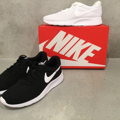 NIKE 再入荷情報です☆