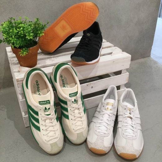 NEW!!!　adidas　COUNTRY OG