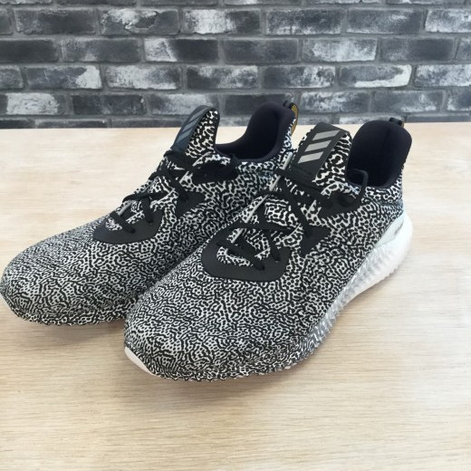 adidas新作のご紹介!!!
