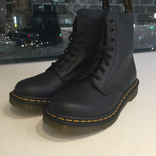 Restock!! Dr.Martens☆