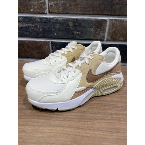 NEW!!【NIKE W AIR MAX EXCEE】