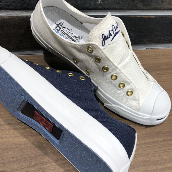 NEW!!【CONVERSE JP LETTEREDWAPPEN SL】