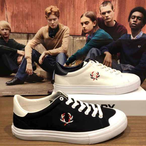 NEW!!【FRED PERRY BREAUX VULCA】