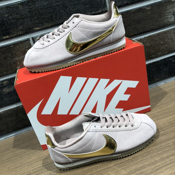 NEW!!【NIKE CLASSIC CORTEZ】