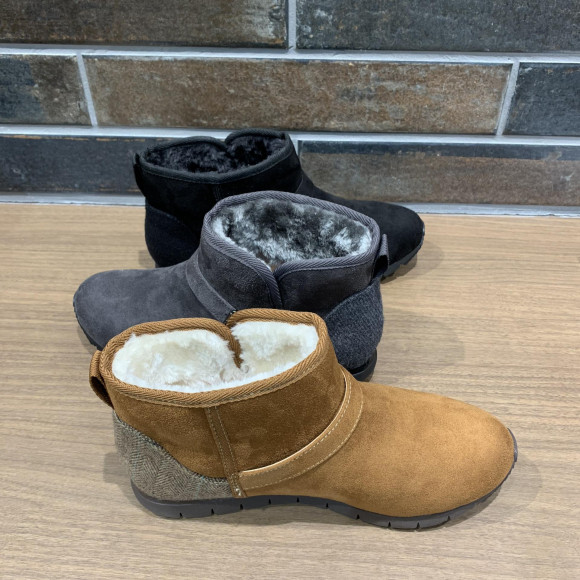 NEW!!　【HawKins NADIA】
