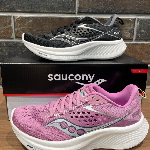 NEW!!【SAUCONY RIDE17】