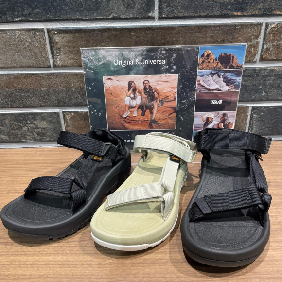 NEW!!【TEVA HURRICANE XLT2 AMPSOLE】