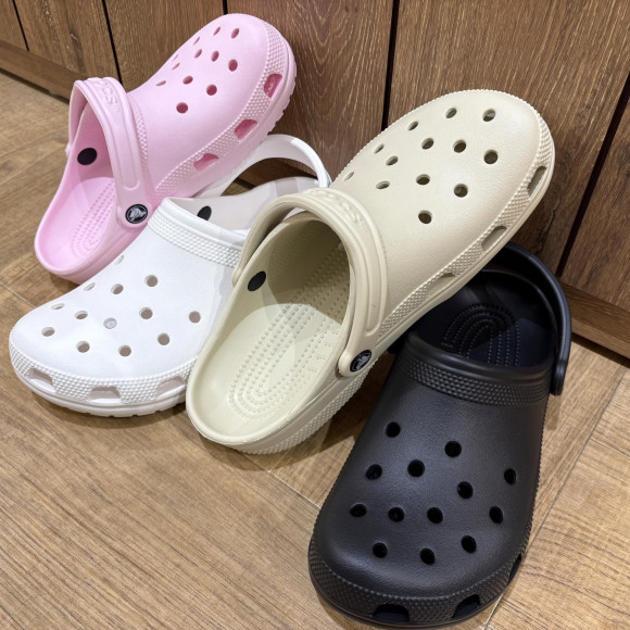 NEW!!【crocs】