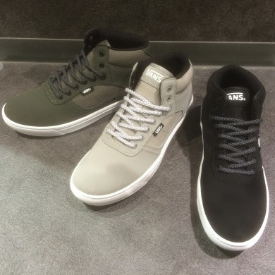 【RECOMMEND】　VANS