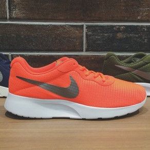NIKE　新作入荷☆