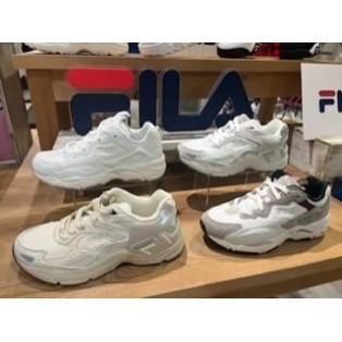 ［FILA］より新作シューズが入荷しました！