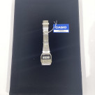 レトロフューチャーな輝きを、あなたの腕に[casio]
