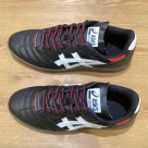 การเล่นสเก็ตบอร์ดรองเท้า LEGGEREZZA FB 002 ที่มีอิทธิพลต่อถนนจาก Asics เข้ามา