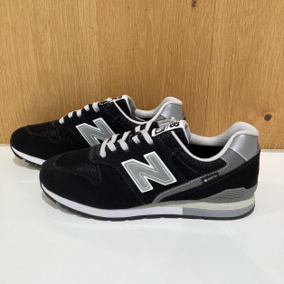 new balance「CM996X」