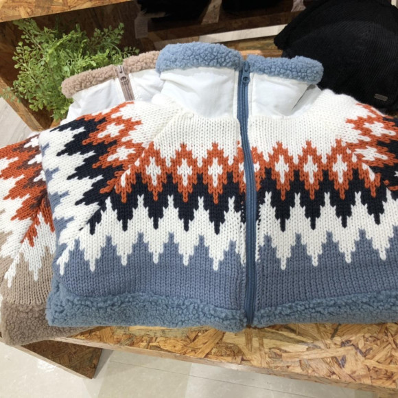 ☆OP　オーピー　レディース　ノルディック柄　ブークレ　ニット　ジャケット☆