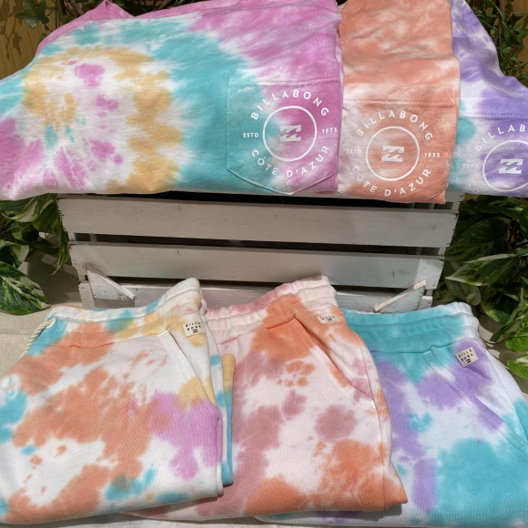 BILLABONG　セットアップレディース