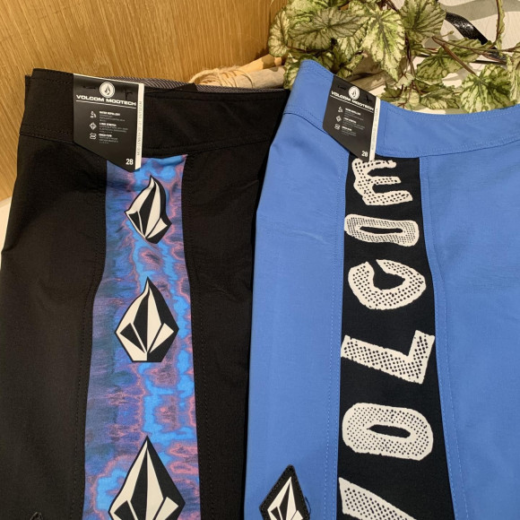 ☆VOLCOM　サーフトランクス入荷☆