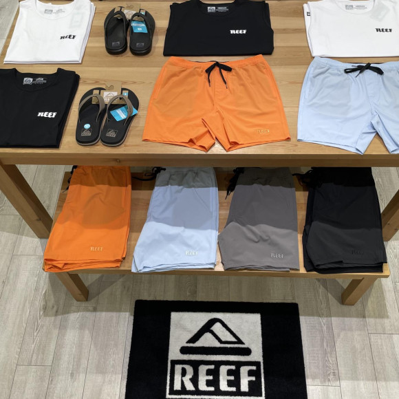 REEF：ビーチ生まれの快適スタイルを、街へ。