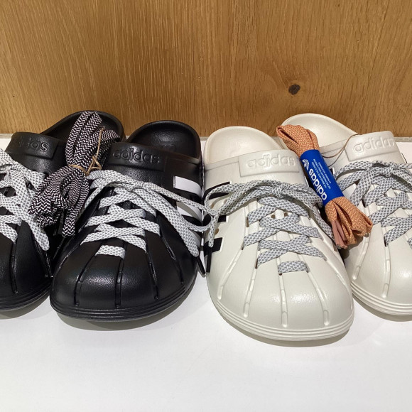 ADILETTE CLOGS 入荷しました！！