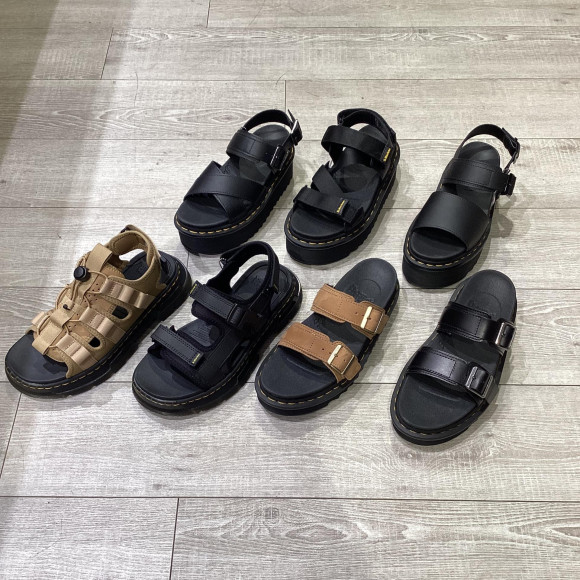 Dr.Martens サンダル