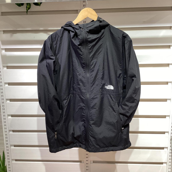 THE NORTH FACE COMPACT JACKET