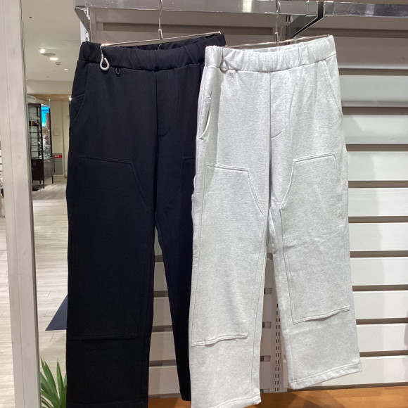 [การเก็บ autumn clothing ที่แล้ว] ที่ knee pants DEAR LAUREL เสื้อกีฬาแขนยาวดับเบิ้ล เริ่มฤดูใบไม้ร่วงที่สะดวกสบาย และมีสไตล์!