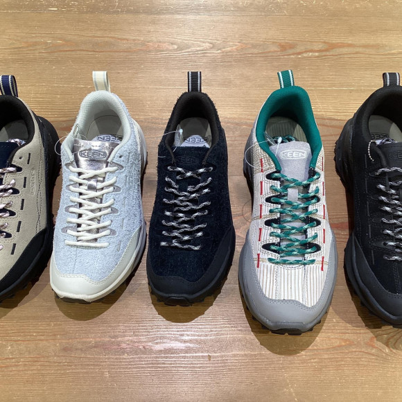 KEEN Jasper Zionic has been updated more functionally with KEEN's masterpiece "JASPER"