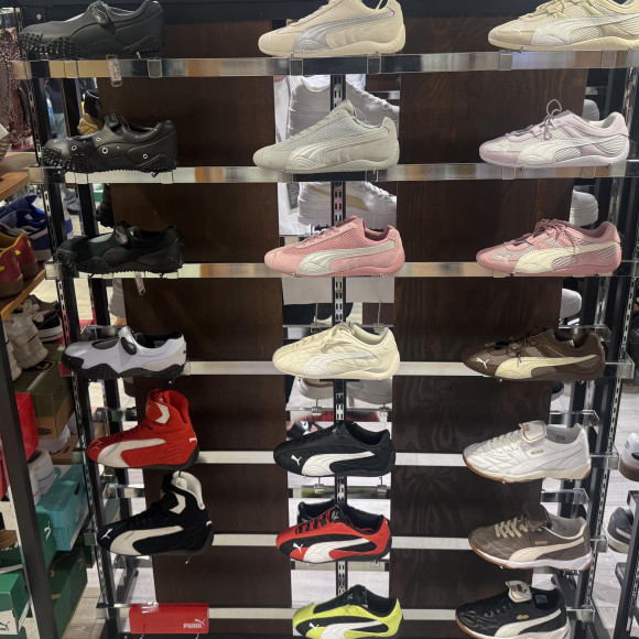 A large amount of speed cat stock! There are plenty of Puma lineups!