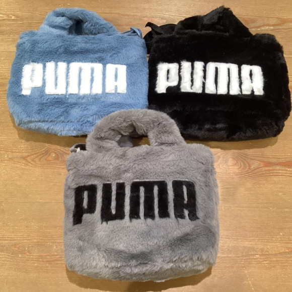 【新入荷】ふわふわがたまらない！PUMA（プーマ）のUP FAUX FUR（アップ フェイクファー）ミニショルダーバッグ