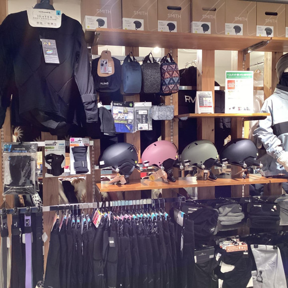  ムラサキスポーツ福岡パルコ店 セーフティーアイテム入荷速報！怪我なく楽しむための必須ギア！