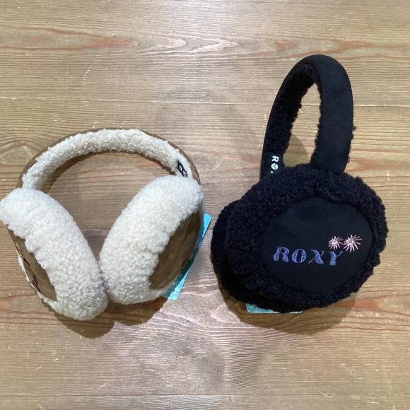 【ROXY】SNUGGLE EARMUFFS 入荷速報！ふわもこで冬のおしゃれを格上げ！