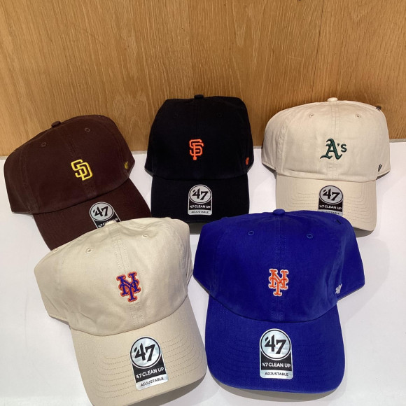 【福岡・天神】NEW ERA 47 どっちが人気？ムラサキスポーツ福岡パルコ店で徹底比較！最新在庫状況も公開