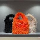 การแนะนำของกระเป๋าผลงานชิ้นใหม่