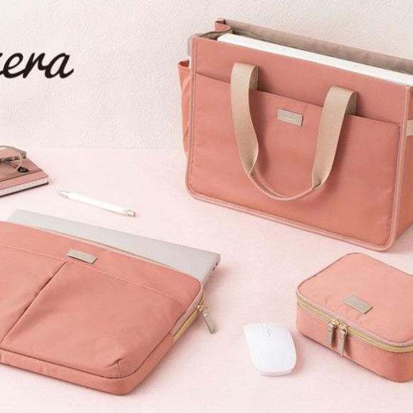 ★新作入荷★～機能的なA4サイズトート～