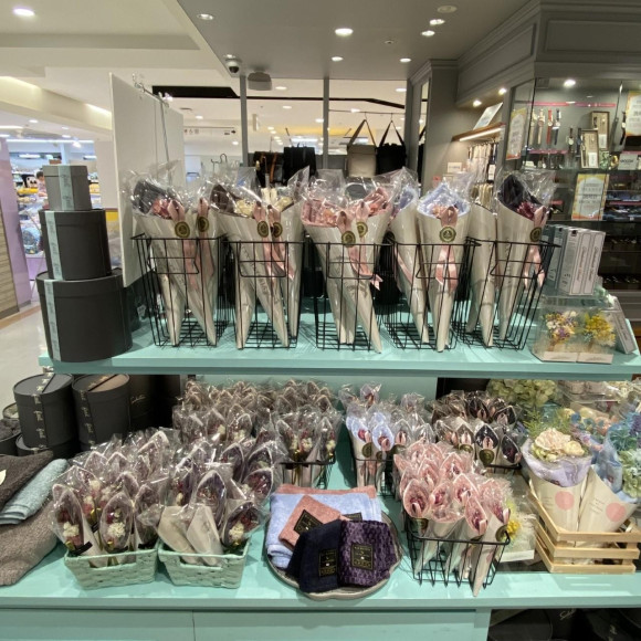 花束タオル再入荷しました☆