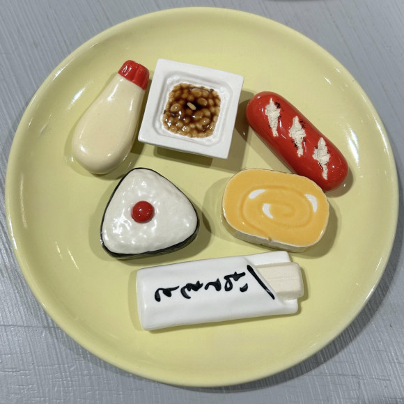 人気商品！陶器の箸置き☆