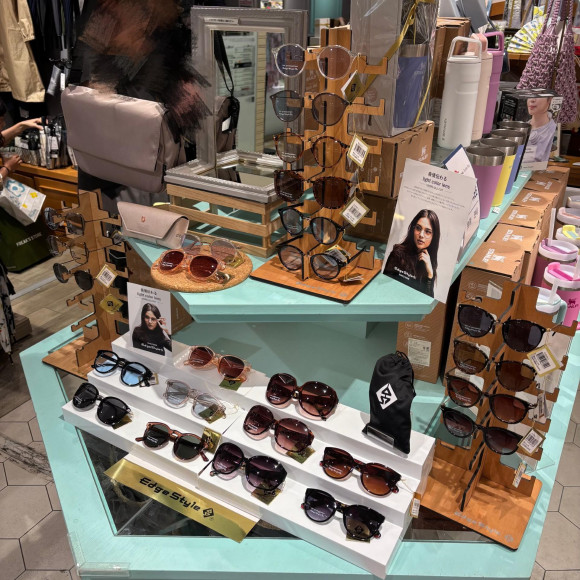 期間限定POPUP★ Edge Styleサングラス