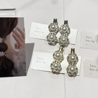 新作ヘアアクセサリー入荷しております！！